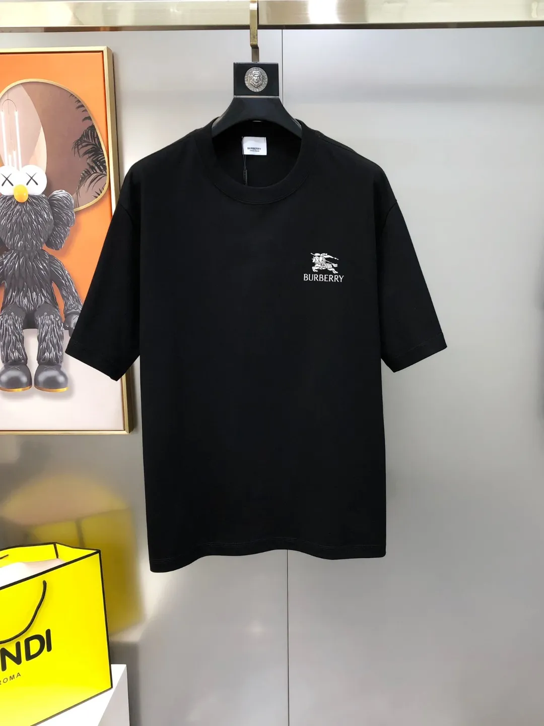 Burb** New Arrival Original T 🔥 ✨✨Premium Quality OS Hot Sale✨✨ logo 100% Factory Size：S-2XL Black White